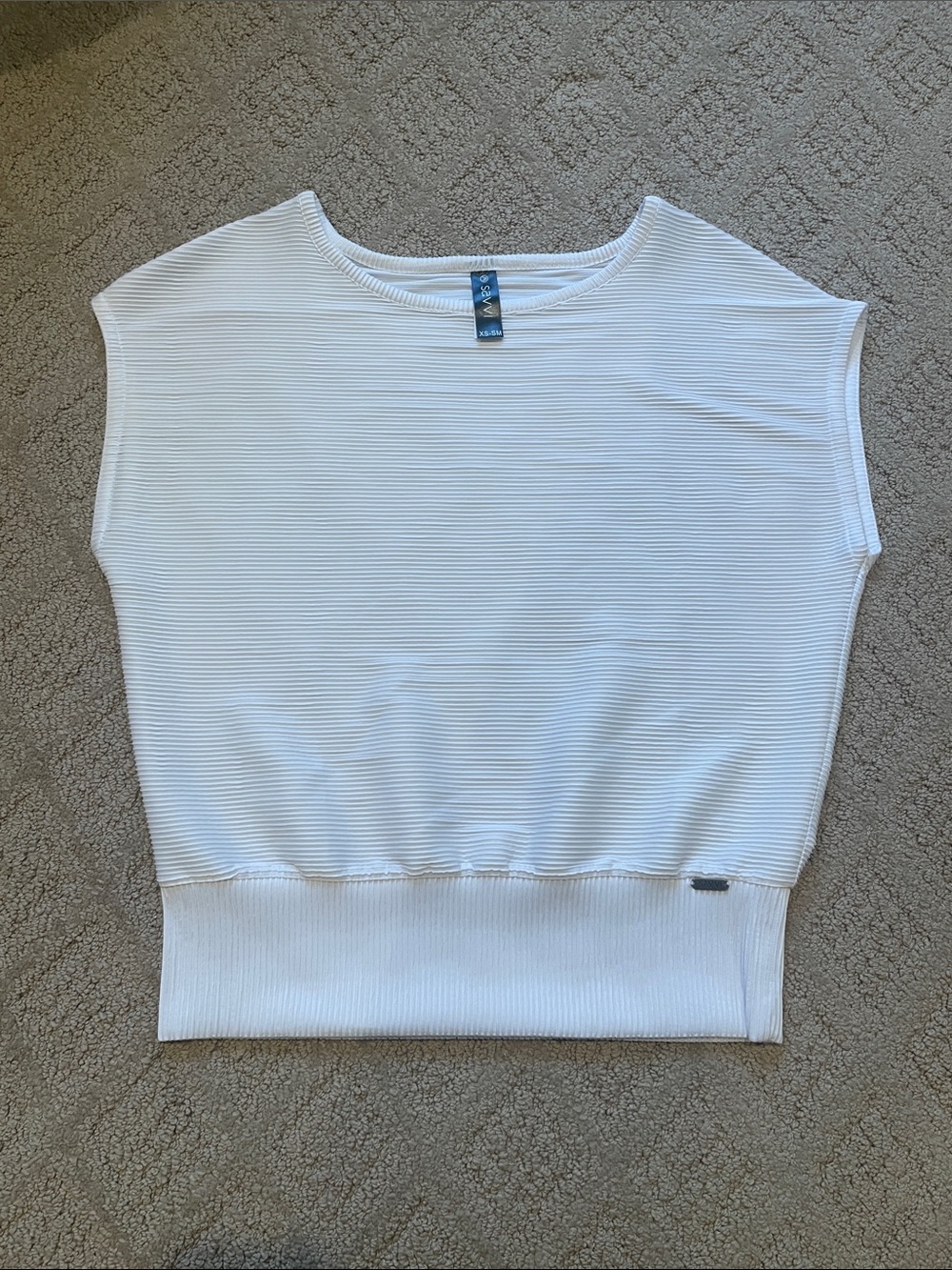 Women’s White Ribbed Cap-Sleeve Tank Top